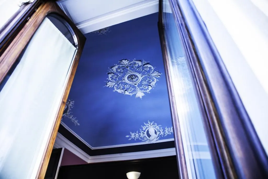 Art Fashion House Luxury Rooms Katanya 3*,  İtalya